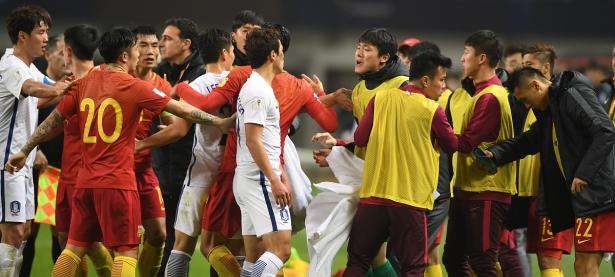 九游竞技-韩国球队艰苦拼搏，争取晋级机会的简单介绍