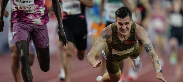 九游教练-布莱顿在最近比赛中展现强大实力，再创佳绩的简单介绍