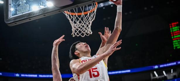 九游登录-北京男篮客场战胜深圳队，取得胜利