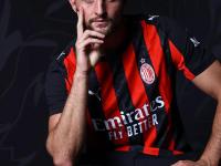 九游亚洲官网-关于AC米兰中场团结一致，共创佳绩的信息