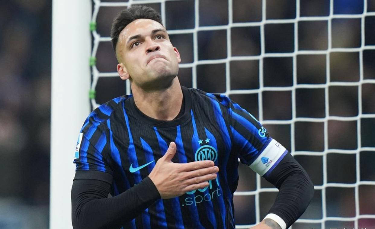 关于佛罗伦萨客场战胜对手，扭转颓势的信息