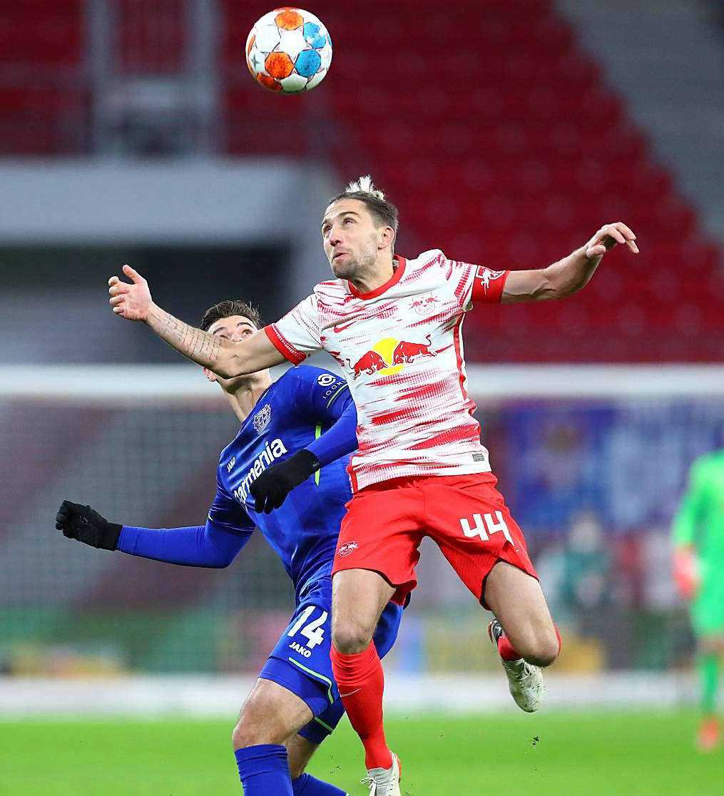 关于莱比锡红牛客场反超多特蒙德，积分榜第二的信息